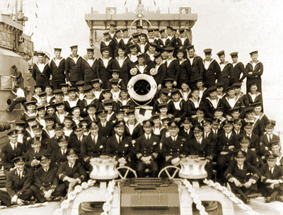 Crew of HMS Cotswold 1940-1942